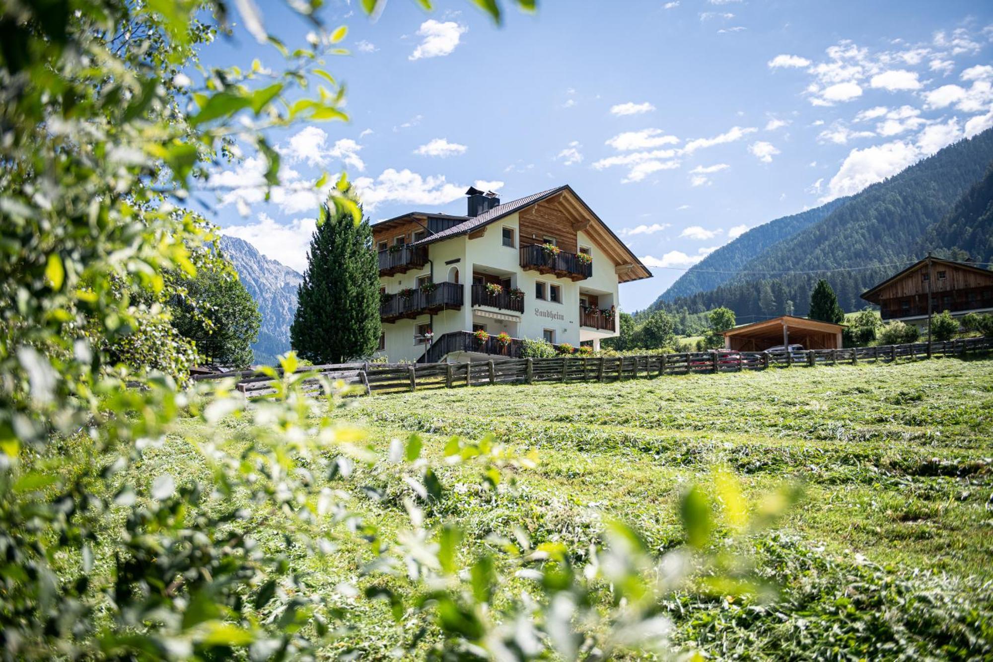 Apartments Nature Apis Landheim Anterselva di Mezzo Exterior photo